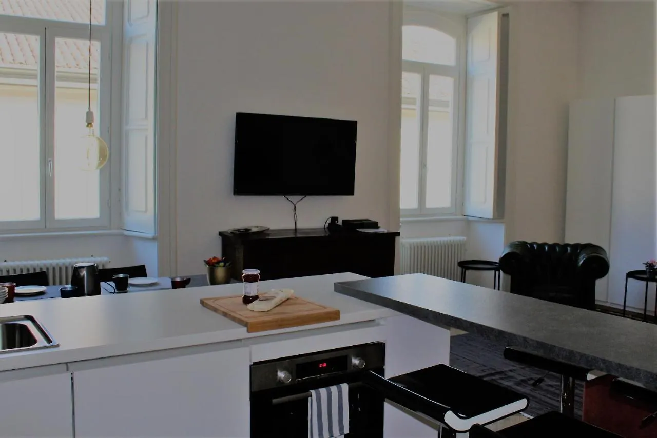 Palazzo Della Torre Elegant Apartment In Como